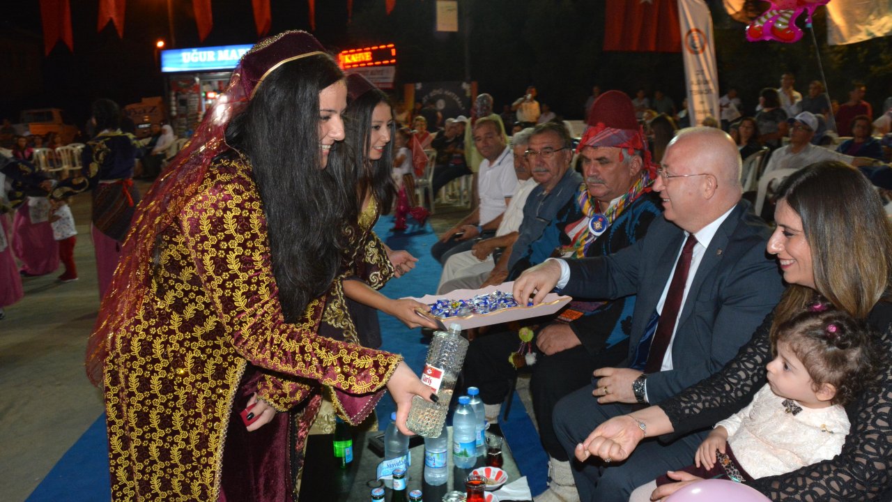 Keşkekli zurnalı şenlik