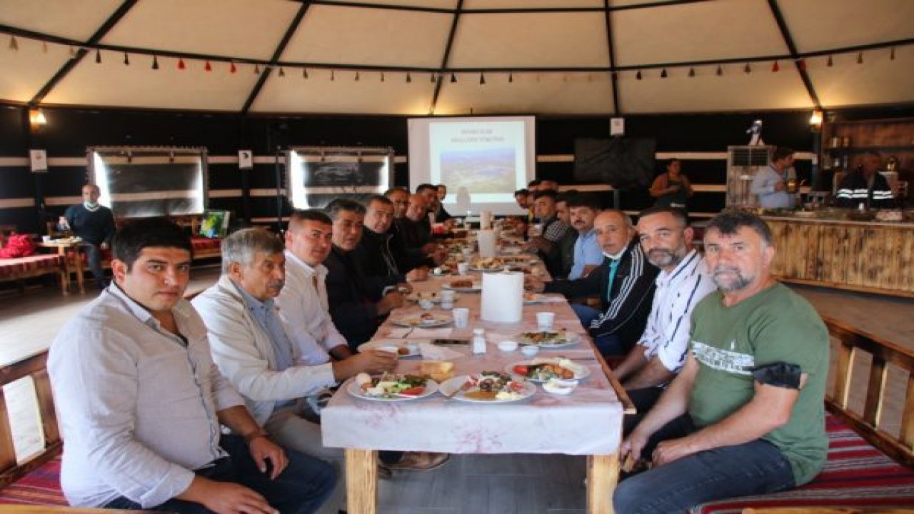 MUHTARLARA ‘’AKILLI ATIK TOPLAMA SİSTEMİ’’ SUNUMU YAPILDI