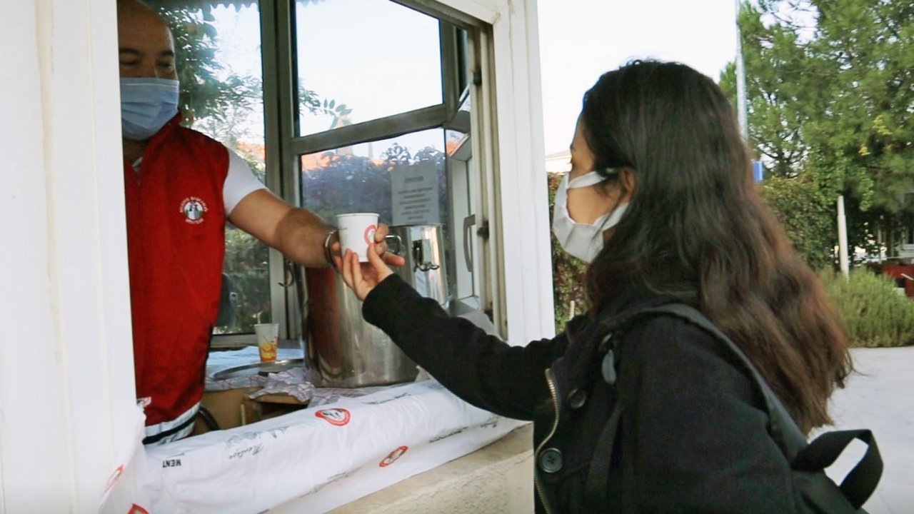 MENTEŞE BELEDİYESİ’NDEN ÖĞRENCİLERE ÜCRETSİZ ÇORBA