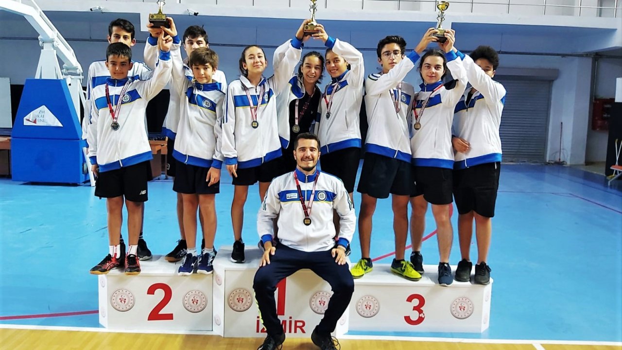 BÜYÜKŞEHİR MASA TENİSİ TAKIMI TÜRKİYE ŞAMPİYONASINA KATILIYOR