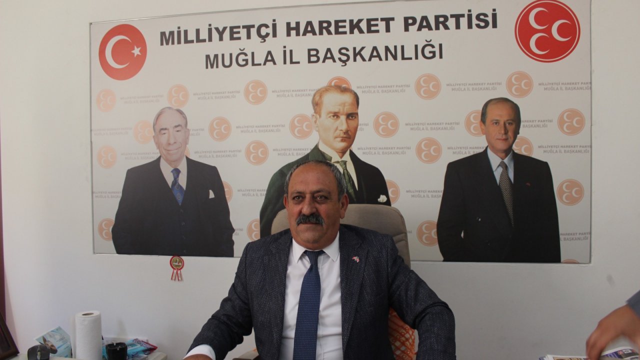 “CUMHURİYETSİZ BİR TOPLUM YARINSIZ BİR GÜNDÜR”