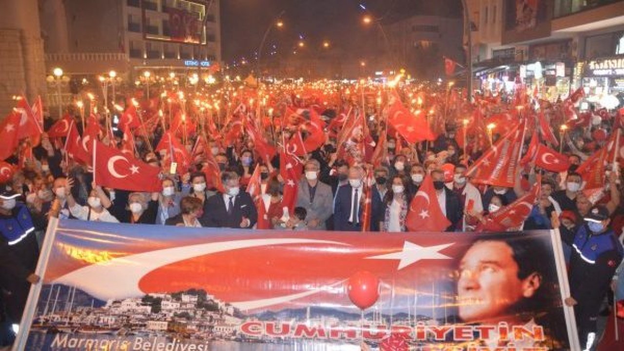 MARMARİS KIRMIZI BEYAZA BÜRÜNDÜ