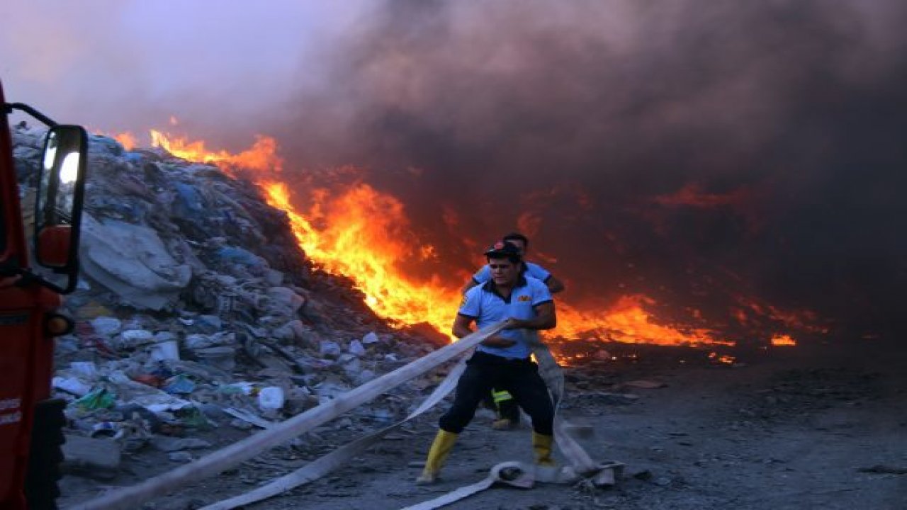 Muğla'da çöplük yangını