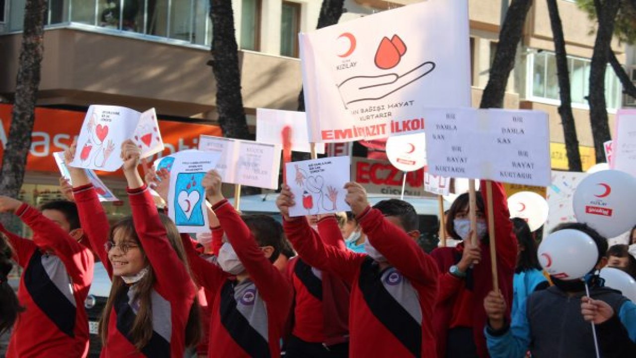 KIZILAY HAFTASI ETKİNLİKLERLE KUTLANDI