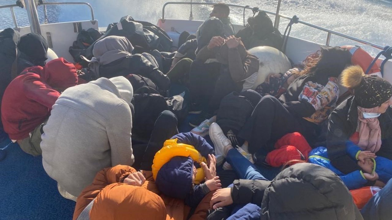 235 DÜZENSİZ GÖÇMEN KURTARILDI