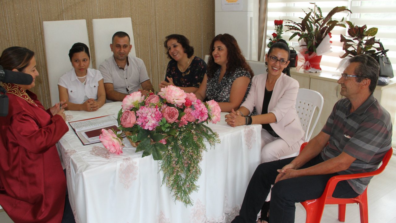 Sosyal medyada tanışıp dünya evine girdiler