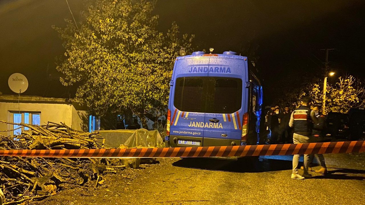 BABA VE 2 OĞLU ÖLDÜRÜLDÜ 