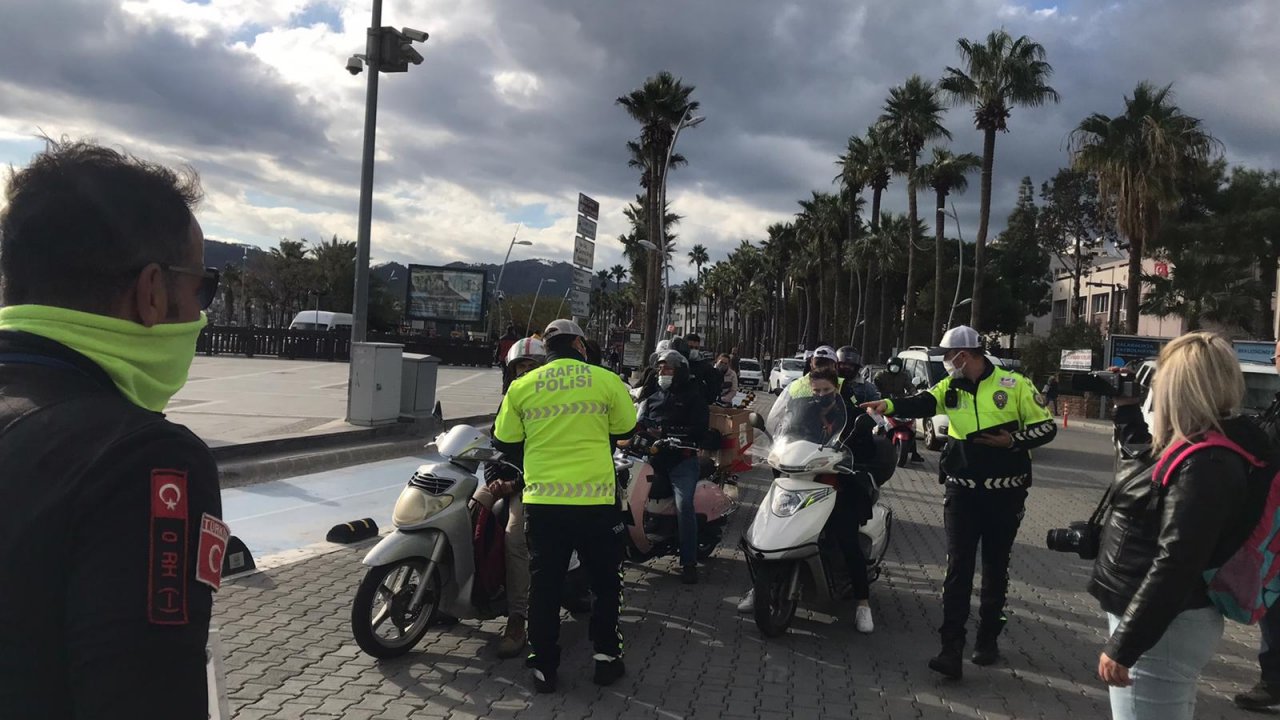 Marmaris'te motosikletlere yönelik denetim yapıldı