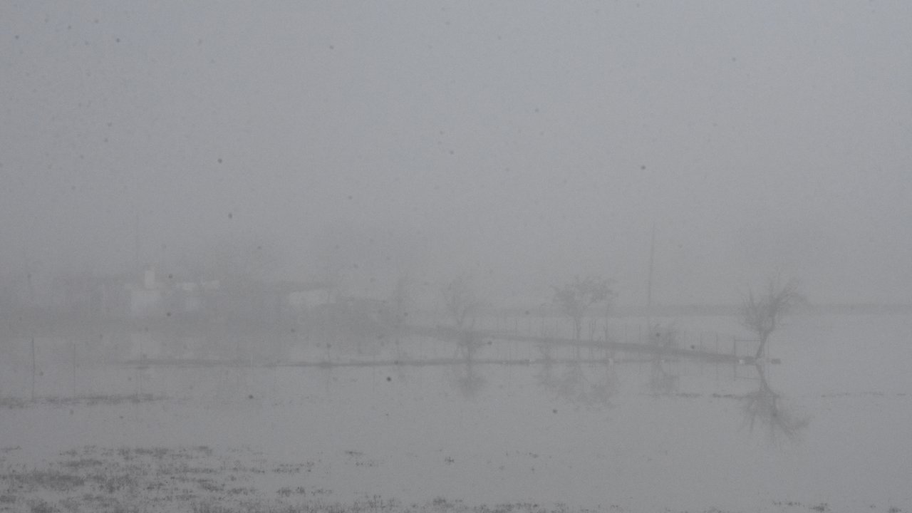 MUĞLA'DA SİS ETKİLİ OLDU