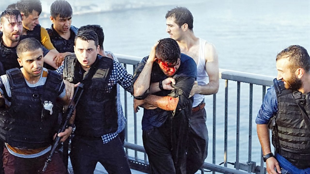 RODOS’A KAÇAN TÜRKLER