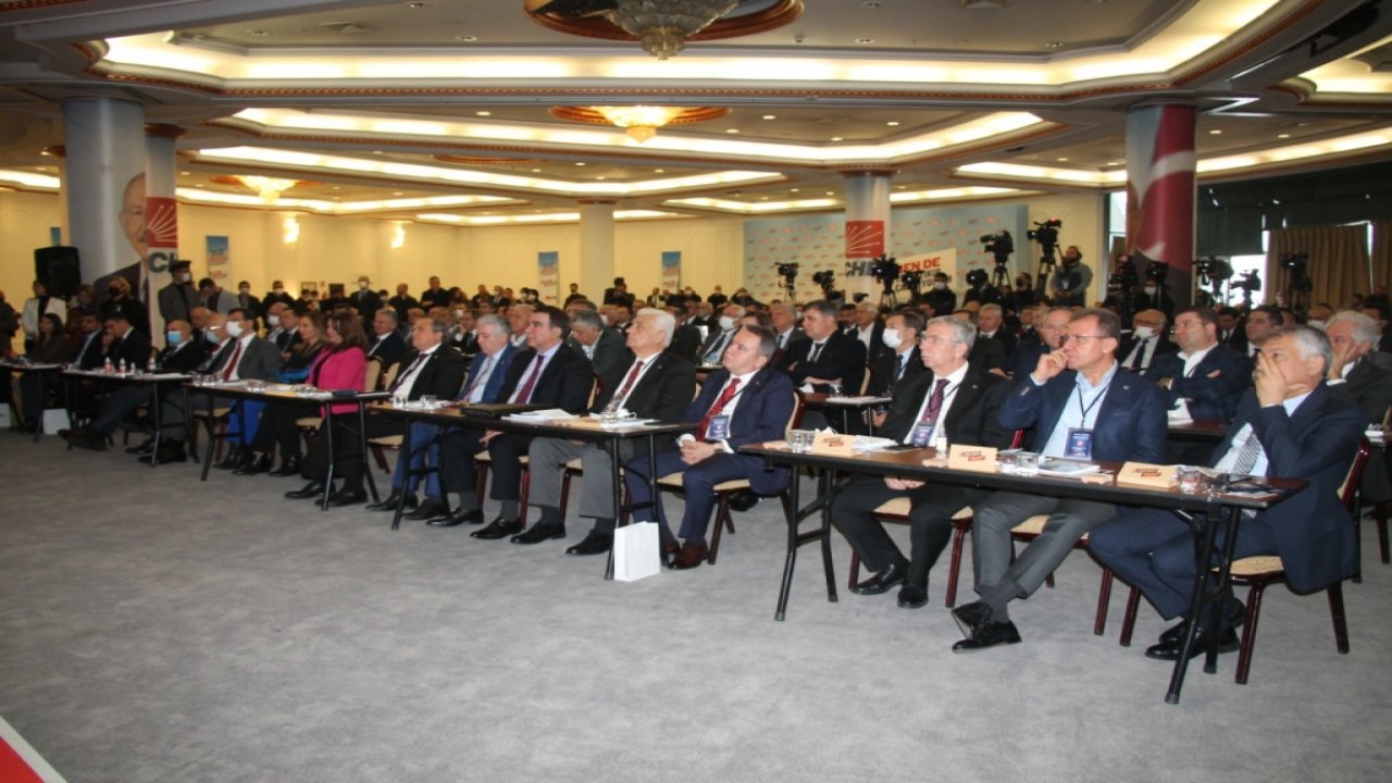 BAŞKAN ARAS: “YOKSULLAŞMA RİSKİ TAŞIYAN 10 MAHALLEYİ İZLİYORUZ”