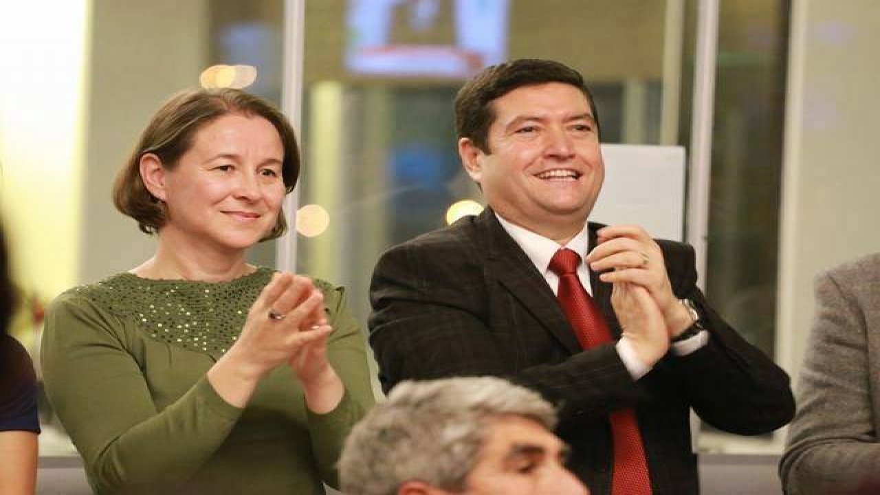 BARIŞ SAYLAK VE EŞİNİN KORONAVİRÜS TESTİ POZİTİF ÇIKTI