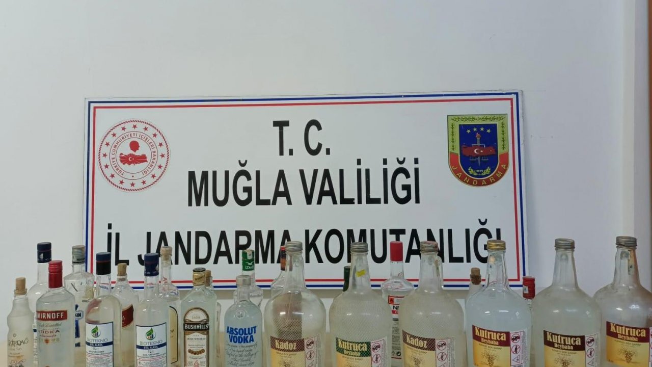 250 LİTRE KAÇAK RAKI ELE GEÇİRİLDİ