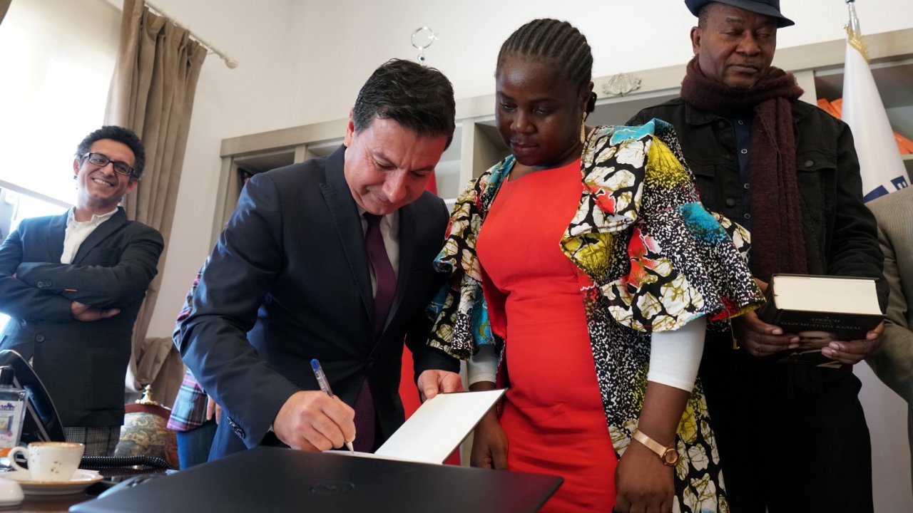 NİJERYA’NIN GÖZÜ BODRUM’DA