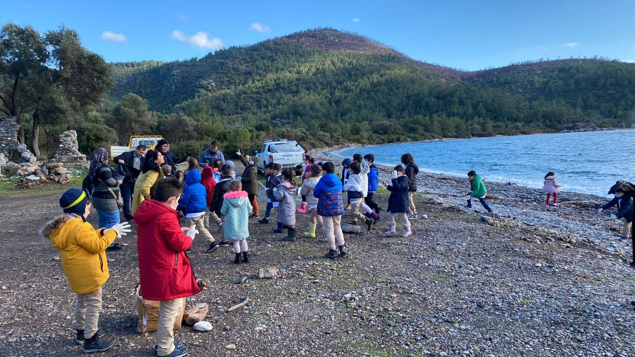 GELECEK NESİLLER BİLİNÇLENDİRİLİYOR