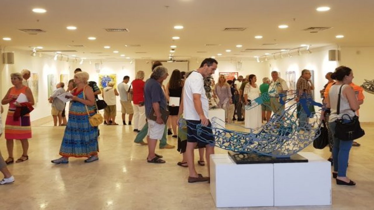 Yaza merhaba sergisi