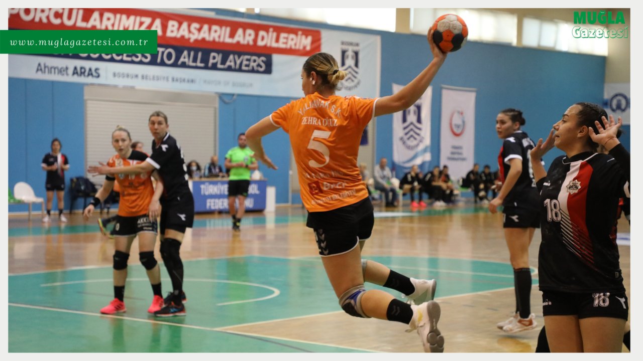 YALIKAVAKSPOR'DAN ALTI OYUNCU MİLLİ TAKIMDA