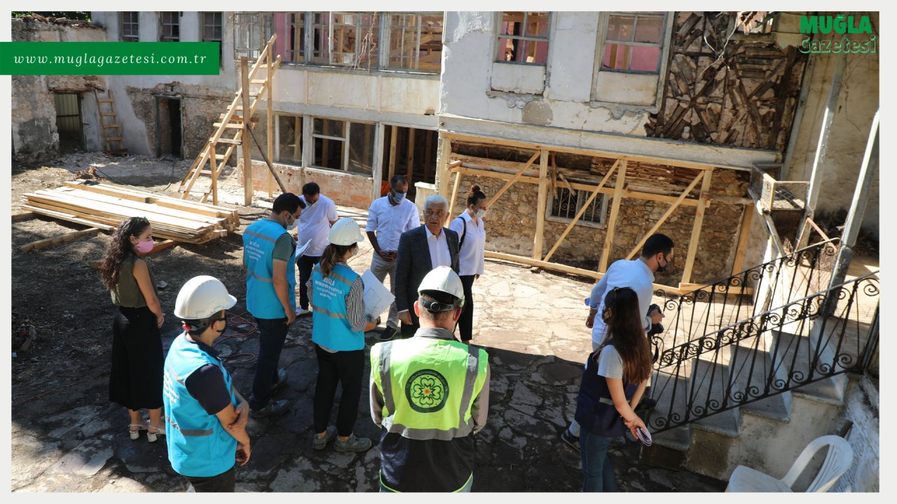 6 TARİHİ YAPININ RESTORASYONU TAMAMLANDI