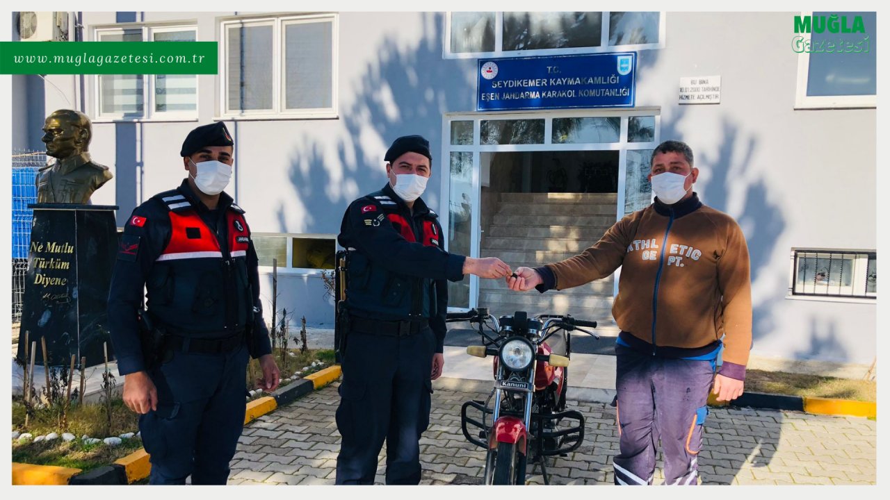 ÇALINAN MOTOSİKLET SAHİBİNE TESLİM EDİLDİ