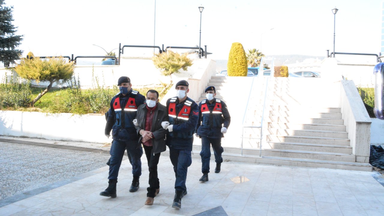 OĞLUNU ÖLDÜREN BABA HAKİM KARŞISINDA