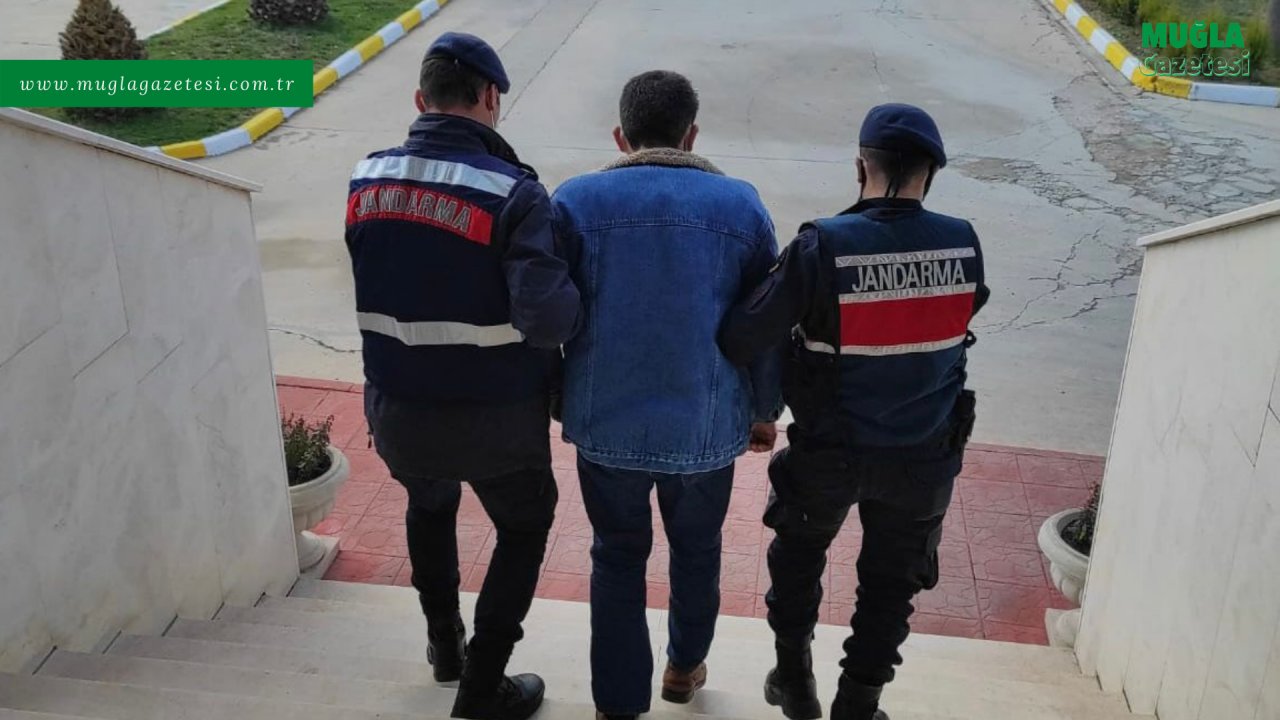 13 YIL 9 AY KESİNLEŞMİŞ HAPİS CEZASI BULUNAN HÜKÜMLÜ YAKALANDI