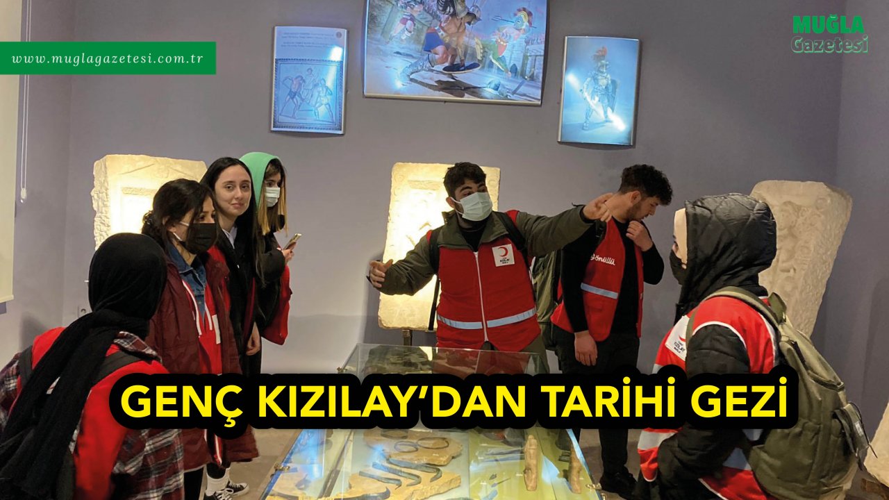 GENÇ KIZILAY’DAN TARİHİ GEZİ