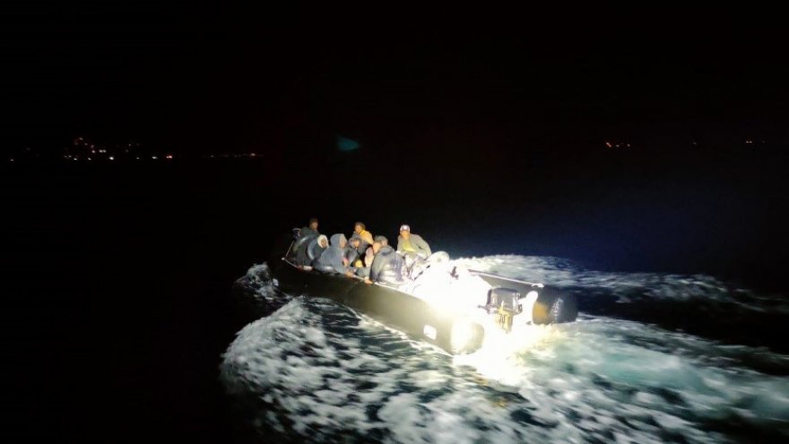 55 DÜZENSİZ GÖÇMEN YAKALANDI