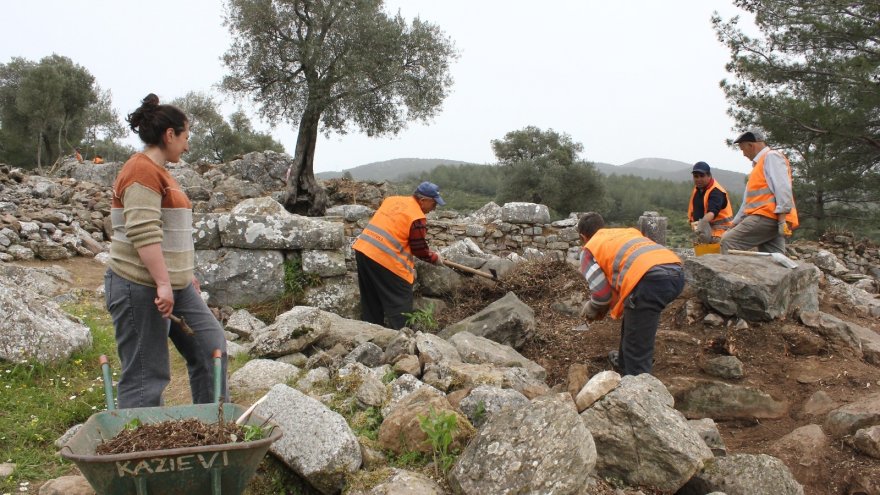 TARİH GÜN YÜZÜNE ÇIKARILIYOR