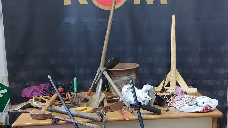 KAÇAK KAZI YAPANLAR SUÇÜSTÜ YAKALANDI