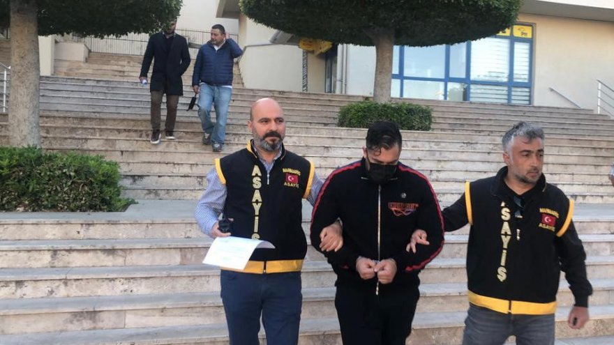 BELEDİYE İŞÇİSİNİN BULDUĞU PARA DOLU ÇANTANIN SAHİBİ KIRMIZI BÜLTENLE ARANAN ŞÜPHELİ ÇIKTI