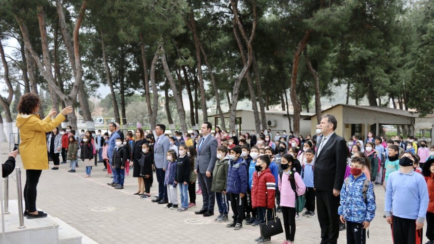 158 BİN 896 ÖĞRENCİ DERS BAŞI YAPTI