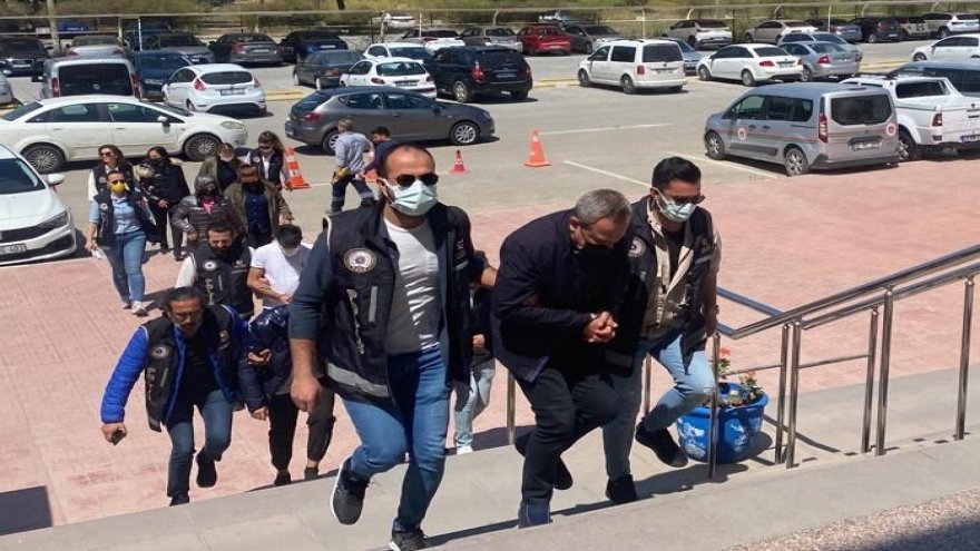 Muğla merkezli 6 ilde dolandırıcılık operasyonunda 2 kişi tutuklandı