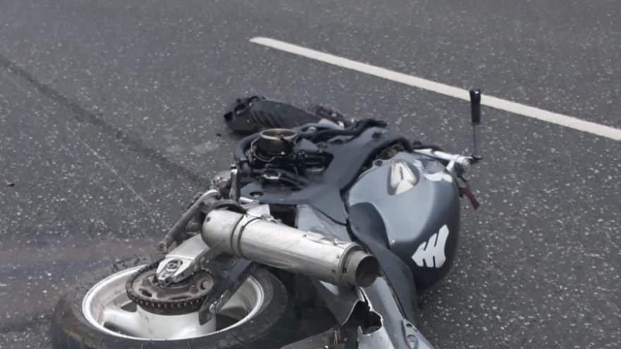 MOTOSİKLETİN ÇARPTIĞI YAYA ÖLDÜ