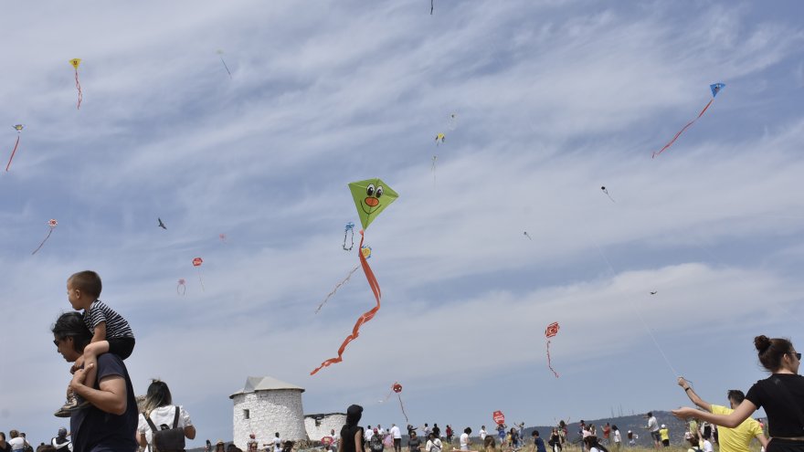 BODRUM'DA UÇURTMA FESTİVALİ DÜZENLENDİ