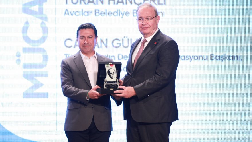 “YILIN MÜCADELECİ BAŞKANI” AHMET ARAS