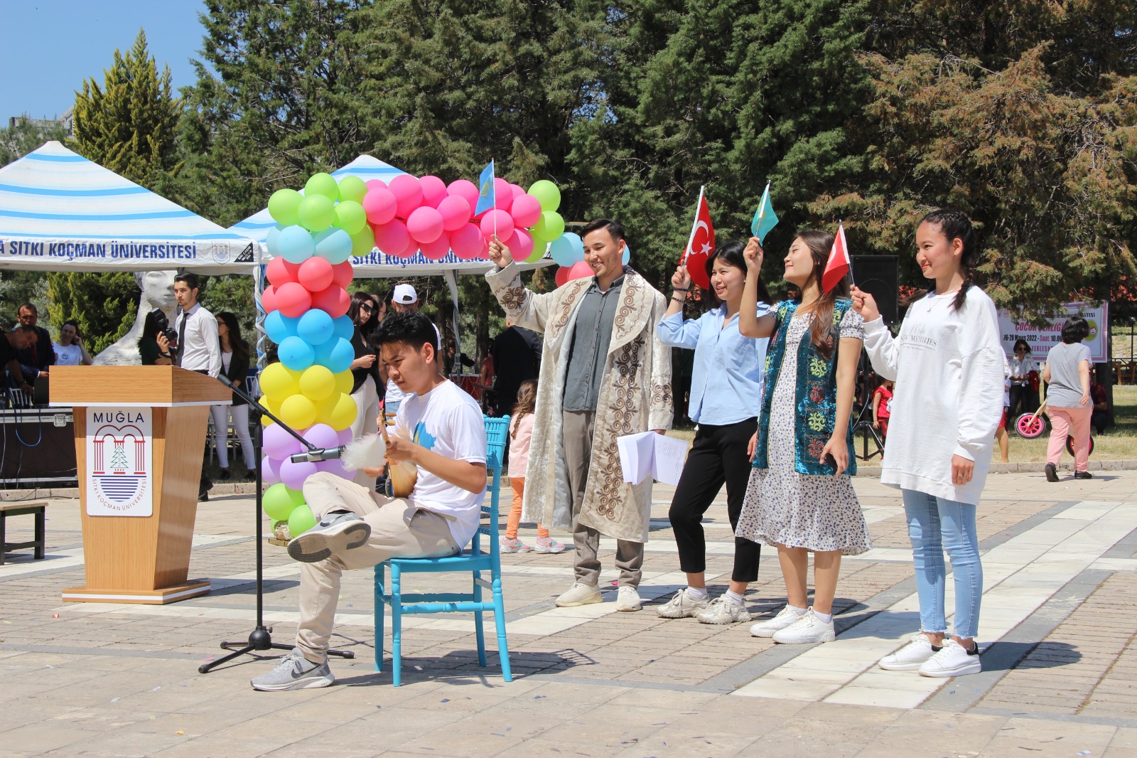 ÇOCUK OYUNLARI ŞENLİĞİ BAŞLADI