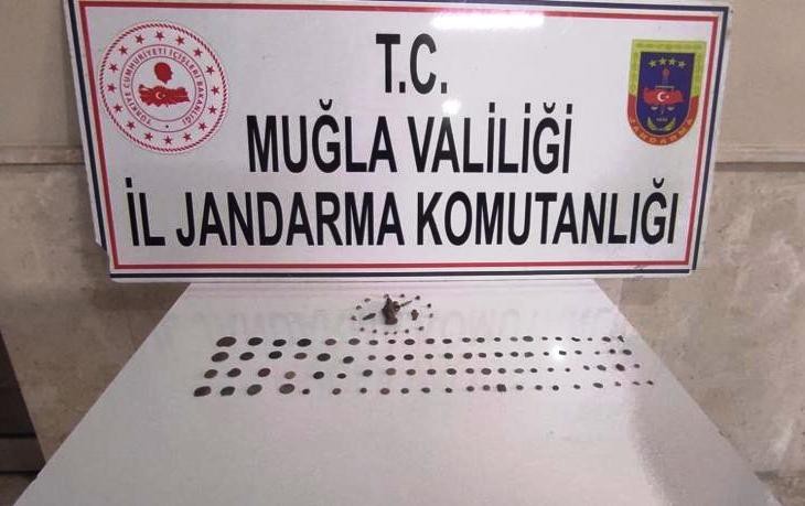 TARİHİ ESER KAÇAKÇILIĞI OPERASYONUNDA 2 KİŞİ YAKALANDI