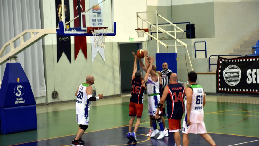 ULUSLARARASI MARMARİS VETERAN BASKETBOL TURNUVASI BAŞLADI
