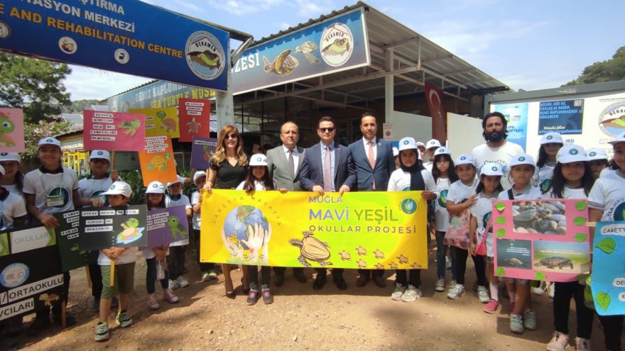 ÇEVRE DOSTU ÖĞRENCİLERLE “KARETTA HAYATTA”