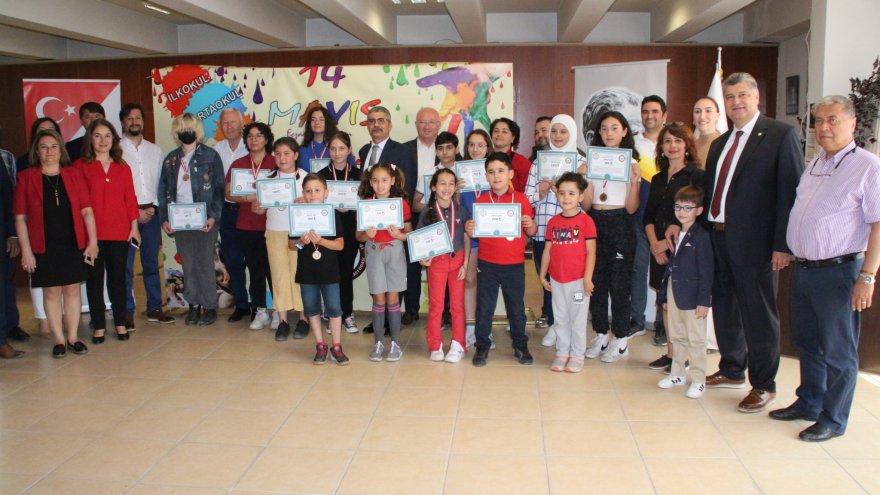 ECZACILAR ODASI VE MİLLİ EĞİTİM MÜDÜRLÜĞÜ’NCE RESİM YARIŞMASI DÜZENLENDİ