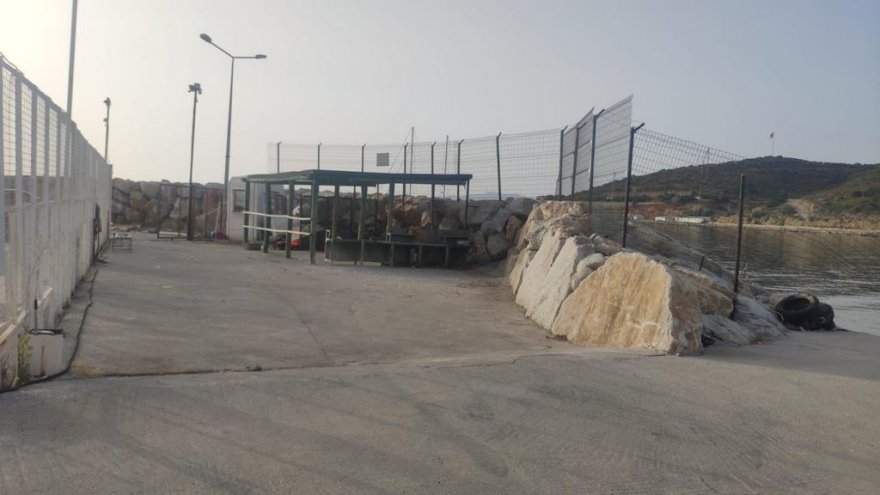 SAHİL GÜVENLİK'TEN KAFESTEKİ GÖÇMENLERE YALANLAMA