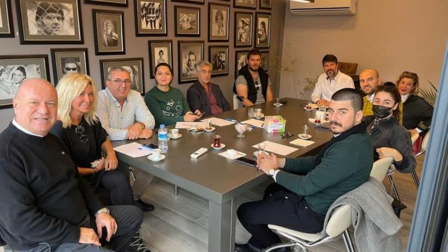 DEVA PARTİSİ İL YÖNETİMİNDEN TOPLU İSTİFA