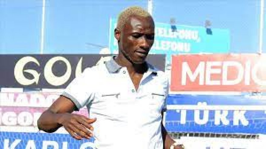 ÜNLÜ FUTBOLCU YATTARA ORTAKÖYSPOR YOLUNDA