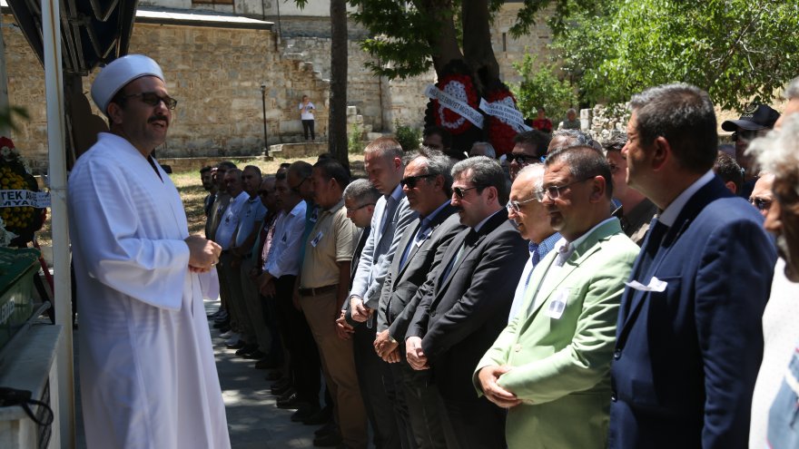 AMERİKAN TÜRK İŞ GELİŞTİRME KONSEYİ ONURSAL BAŞKANI TERZİOĞLU DEFNEDİLDİ