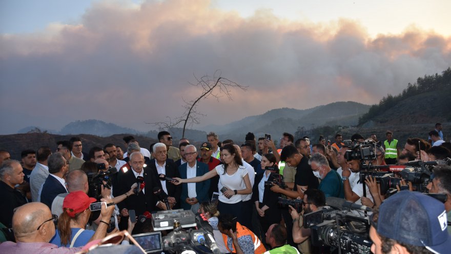 KILIÇDAROĞLU YANGIN BÖLGESİNDE İNCELEMELERDE BULUNDU