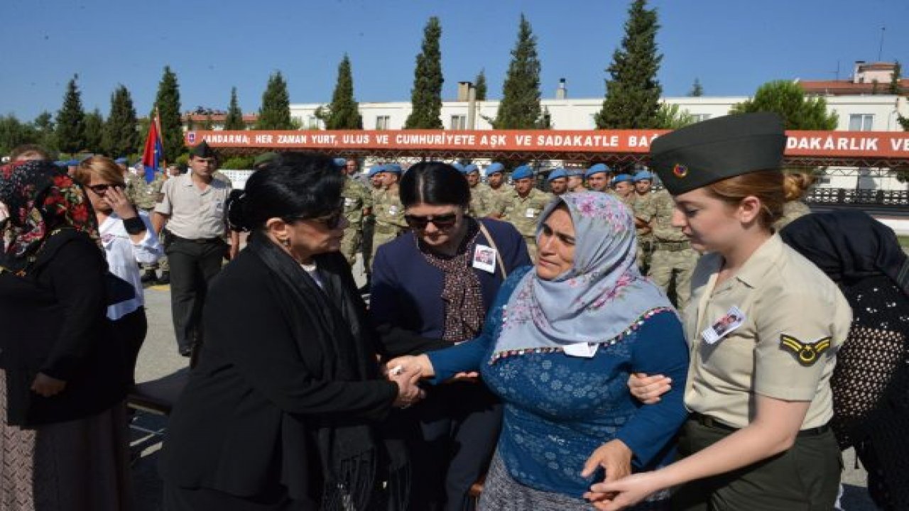 Astsubayın cenazesi memleketine uğurlandı