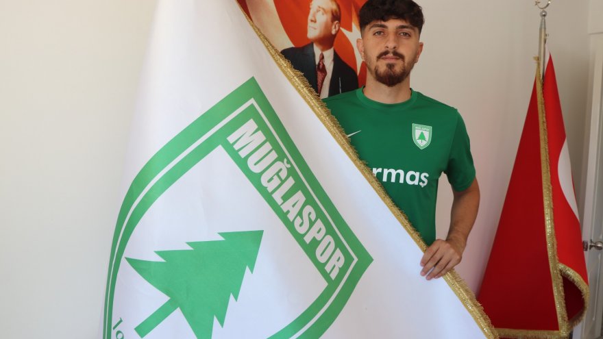 ŞAMPİYON FUTBOLCU MUSTAFA YILMAZ MUĞLASPOR'DA