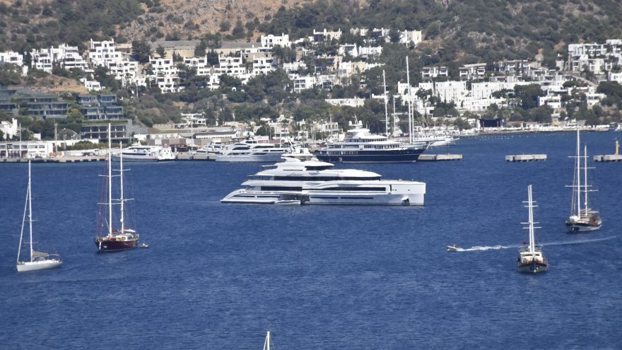 BODRUM MEGA YATLARI AĞIRLIYOR