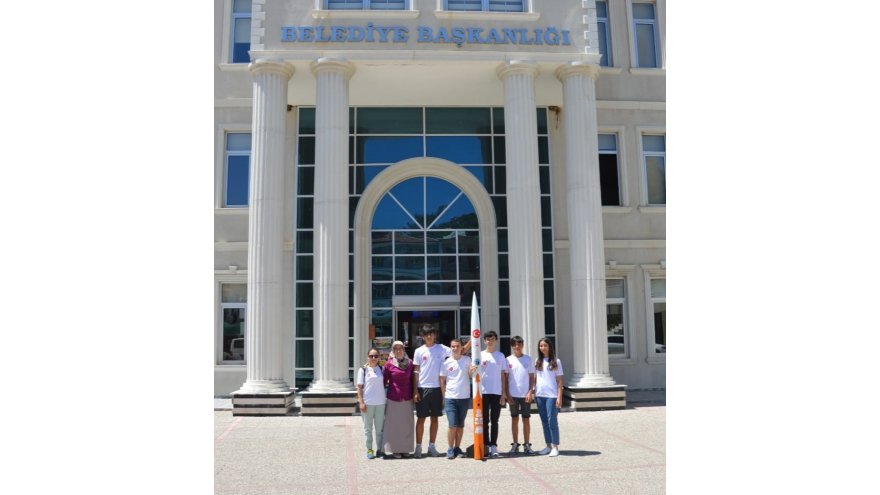 MUĞLA’NIN BİLİME SEVDALI GENÇLERİ TEKNOFEST TÜRKİYE FİNALLERİNDE