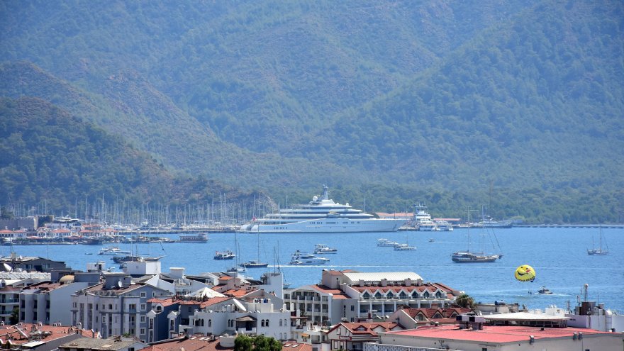 RUS MİLYARDER ABRAMOVİÇ'İN YATI 